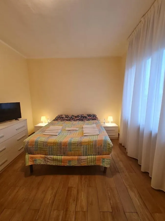 De Candia House Apartment Rescaldina 0*,